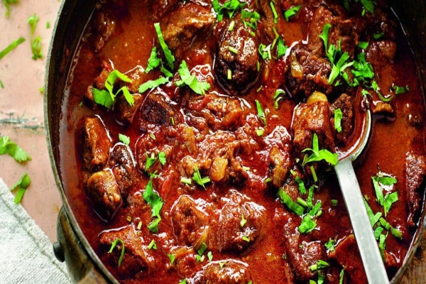 طرز تهیه خورشت آلو